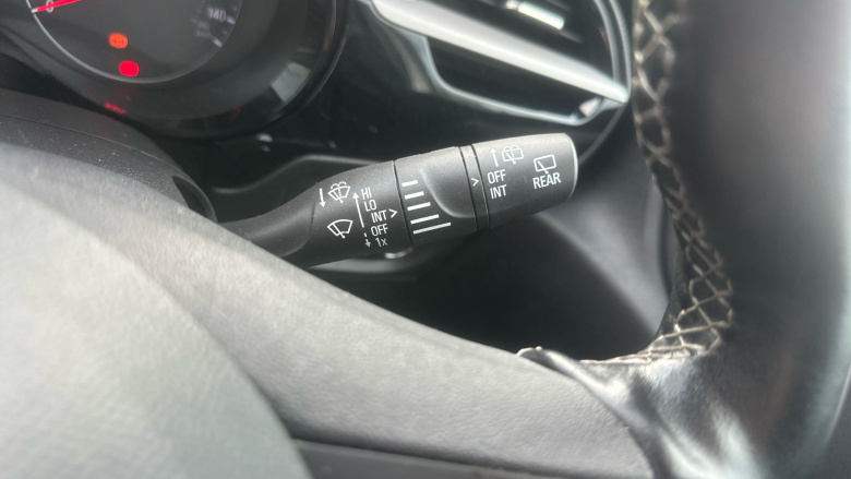 Vauxhall Corsa 1.2 SE 5dr Petrol Hatchback